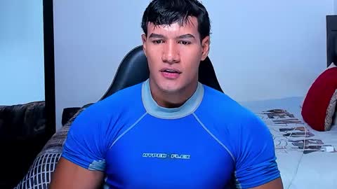 oliver_tommy online show from January 14, 2026, 11:16 am