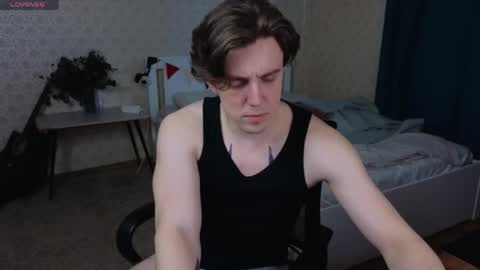 Oliver Evans online show from April 21, 2026, 3:46 am