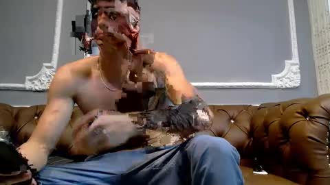 Oliver bennet online show from December 4, 2024, 9:02 pm