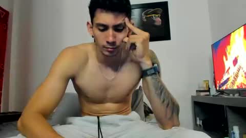 Oliver bennet online show from September 23, 2025, 11:08 pm