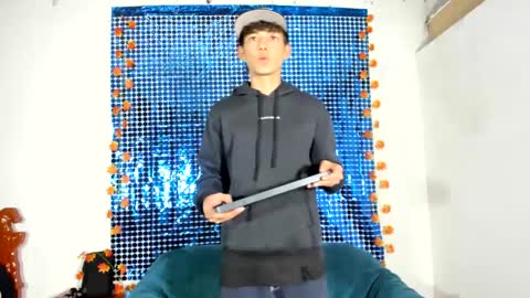 Snapshot of oliverhot_2005 chatting on February 26, 2025, 1:43 am oliverhot_2005 online show from February 26, 2025, 1:43 am