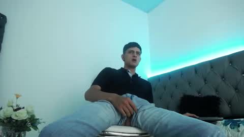 Oliver Koch online show from December 13, 2024, 3:16 am