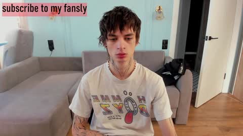 oliverrgroove online show from December 31, 2024, 8:04 am