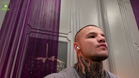 Snapshot of oliversport chatting on December 26, 2024, 10:37 am OliverSport online show from December 26, 2024, 10:37 am