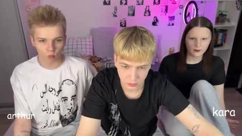 oliver online show from January 12, 2026, 1:38 pm