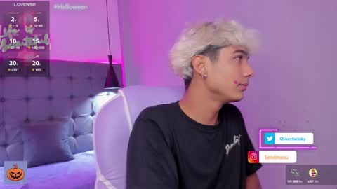 Oliver online show from October 13, 2025, 5:07 am