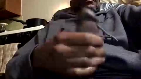 olivertwist1273 online show from February 26, 2025, 6:58 am