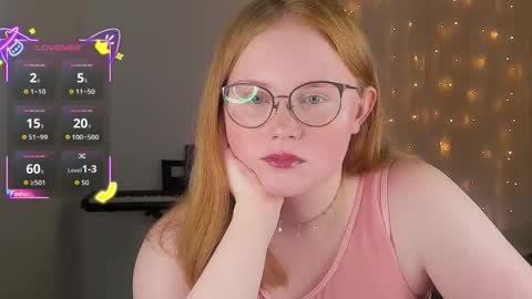 Olivia Date online show from September 16, 2025, 1:56 pm
