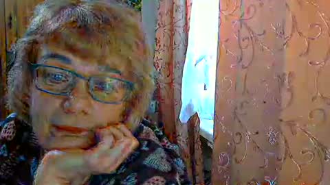 Snapshot of olivia_mia25 chatting on April 8, 2026, 6:24 am Olivia Mia online show from April 8, 2026, 6:24 am