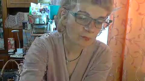 Snapshot of olivia_mia25 chatting on April 17, 2026, 10:18 am Olivia Mia online show from April 17, 2026, 10:18 am