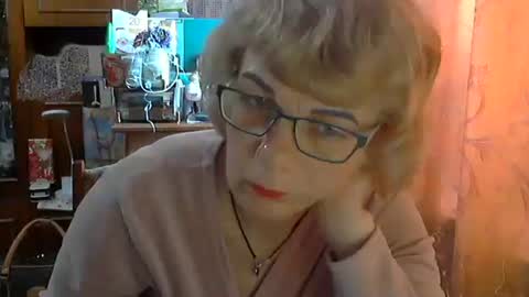 Snapshot of olivia_mia25 chatting on April 18, 2026, 10:41 am Olivia Mia online show from April 18, 2026, 10:41 am