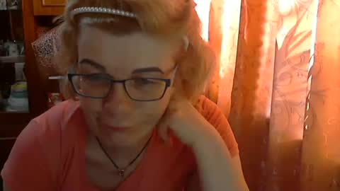 Snapshot of olivia_mia25 chatting on May 24, 2026, 2:55 pm Olivia Mia online show from May 24, 2026, 2:55 pm