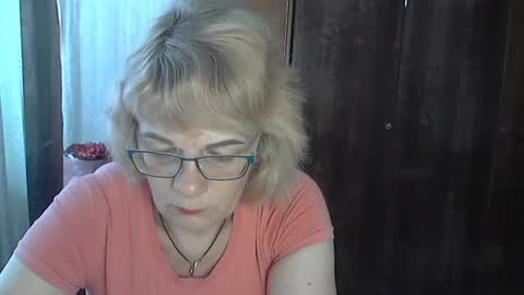 Snapshot of olivia_mia25 chatting on July 9, 2026, 10:19 am Olivia Mia online show from July 9, 2026, 10:19 am