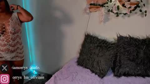 Olivia  happyness  online show from September 12, 2025, 6:30 pm