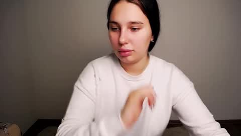 Olivia online show from November 12, 2025, 10:26 am