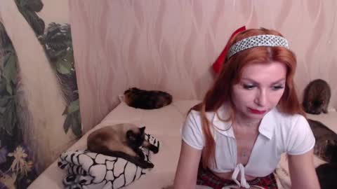 Olivia online show from March 6, 2025, 11:09 pm