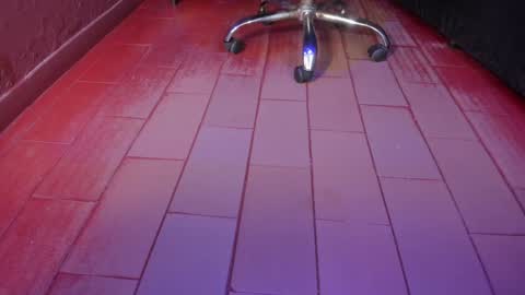   online show from December 29, 2024, 12:55 pm