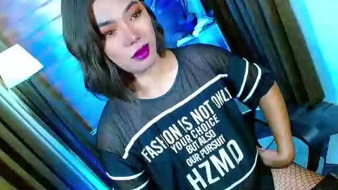 Miss OLIVIA online show from May 20, 2026, 7:14 am