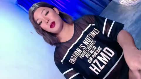Miss OLIVIA online show from June 2, 2026, 12:12 am
