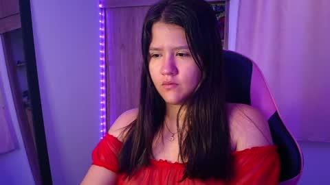 Olivia online show from April 10, 2026, 12:21 pm