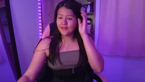 Snapshot of olivia_watson_ chatting on June 24, 2026, 12:04 pm Olivia online show from June 24, 2026, 12:04 pm