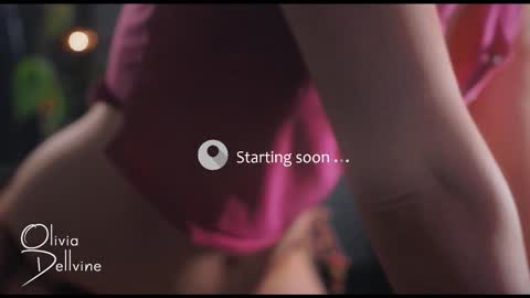 Snapshot of oliviadellvine chatting on September 14, 2025, 1:05 am Olivia online show from September 14, 2025, 1:05 am