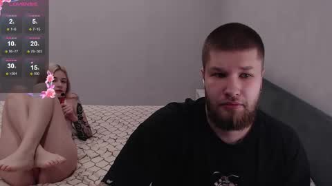 Snapshot of oliviademur chatting on November 1, 2025, 11:40 pm Olivia and Niko online show from November 1, 2025, 11:40 pm