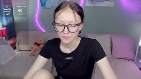 OliviaGorgeous online show from June 17, 2026, 12:07 pm