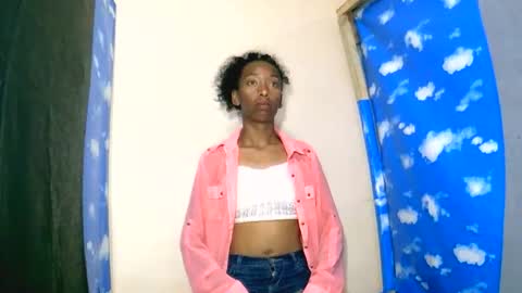 Snapshot of oliviah27 chatting on September 28, 2025, 10:26 pm oliviah27 online show from September 28, 2025, 10:26 pm