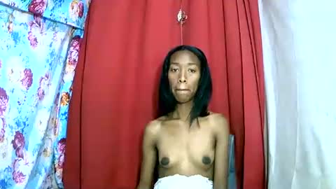 Snapshot of oliviah27 chatting on October 8, 2025, 8:17 pm oliviah27 online show from October 8, 2025, 8:17 pm