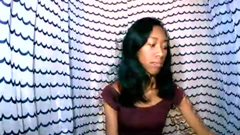 Snapshot of oliviah27 chatting on October 26, 2025, 8:20 am oliviah27 online show from October 26, 2025, 8:20 am