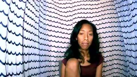 Snapshot of oliviah27 chatting on October 26, 2025, 8:26 pm oliviah27 online show from October 26, 2025, 8:26 pm