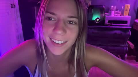 Olivia online show from January 10, 2025, 5:05 am