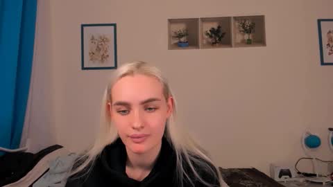oliviaBeauty online show from May 13, 2026, 1:30 pm