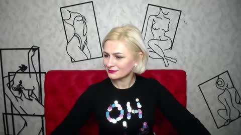 Snapshot of oliviahorst chatting on December 11, 2024, 6:25 am OliviaHorst online show from December 11, 2024, 6:25 am