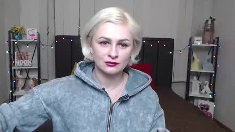 Snapshot of oliviahorst chatting on January 22, 2025, 12:06 pm OliviaHorst online show from January 22, 2025, 12:06 pm