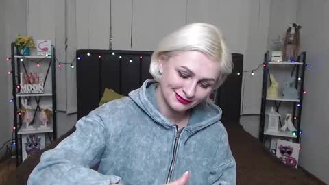 Snapshot of oliviahorst chatting on January 22, 2025, 4:12 pm OliviaHorst online show from January 22, 2025, 4:12 pm