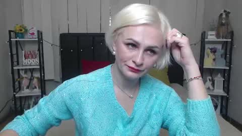 Snapshot of oliviahorst chatting on October 16, 2025, 5:41 am OliviaHorst online show from October 16, 2025, 5:41 am