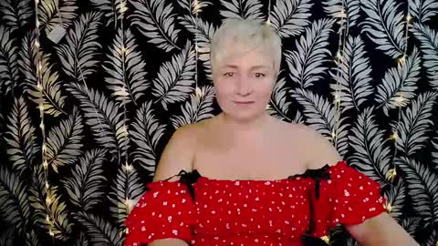 Snapshot of oliviaoskar_ chatting on January 10, 2025, 12:36 pm Kelly online show from January 10, 2025, 12:36 pm