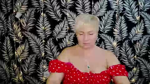 Snapshot of oliviaoskar_ chatting on January 20, 2025, 3:28 pm Kelly online show from January 20, 2025, 3:28 pm