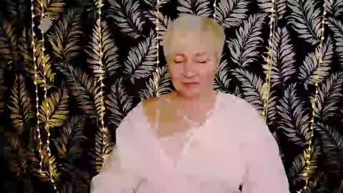 Snapshot of oliviaoskar_ chatting on February 6, 2025, 3:09 pm Kelly online show from February 6, 2025, 3:09 pm