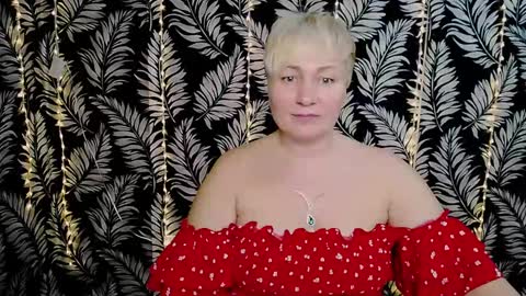 Snapshot of oliviaoskar_ chatting on March 8, 2025, 3:24 pm Kelly online show from March 8, 2025, 3:24 pm
