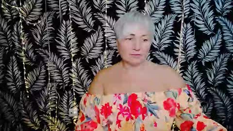 Snapshot of oliviaoskar_ chatting on October 24, 2025, 11:39 am Kelly online show from October 24, 2025, 11:39 am