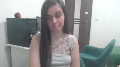 Snapshot of oliviasager chatting on February 2, 2025, 2:06 am Mistress Olivia online show from February 2, 2025, 2:06 am