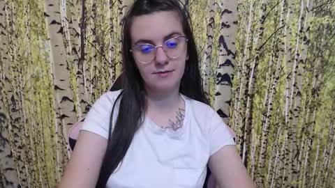 Snapshot of oliviasager chatting on October 19, 2025, 11:27 pm Mistress Olivia online show from October 19, 2025, 11:27 pm