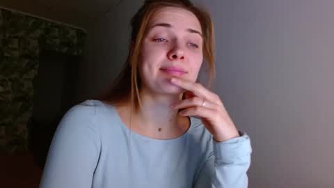 Olivia online show from December 6, 2024, 5:20 am