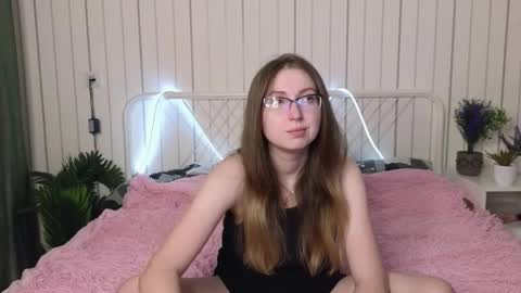 Kylie online show from October 8, 2025, 8:17 pm