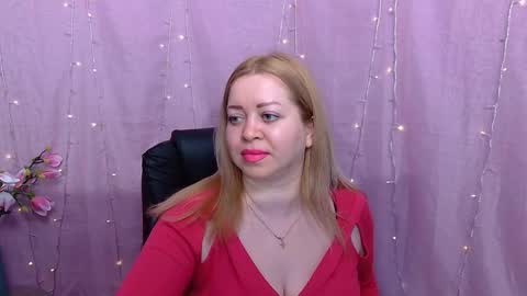 Oliviaverr online show from February 24, 2026, 2:04 pm
