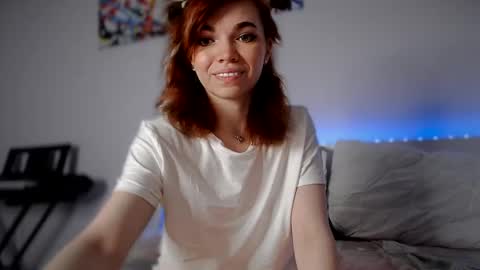 Snapshot of olivka_flower chatting on January 25, 2025, 6:35 pm Angelina Lina online show from January 25, 2025, 6:35 pm