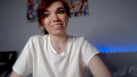 Snapshot of olivka_flower chatting on January 25, 2025, 9:35 pm Angelina Lina online show from January 25, 2025, 9:35 pm